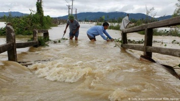 Число жертв наводнений во Вьетнаме выросло до 68 человек