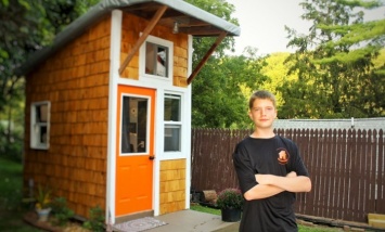 13-летний мальчик самостоятельно построил полноценный дом