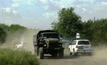 Боевики замаскировали танки и БМП перед приездом ОБСЕ
