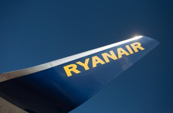 Ryanair предложил своим пилотам доплаты до 22 тысяч евро в год