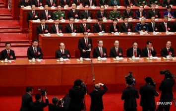 В Китае за коррупцию наказали 125 тысяч чиновников