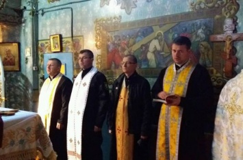 Греко-католики захватили храм УПЦ на Коломые