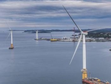 В Шотландии начала работу 1-я в мире плавучая ветроэлектростанция