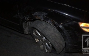 ДТП в Кривом Роге: иномарка спровоцировала аварию и скрылась