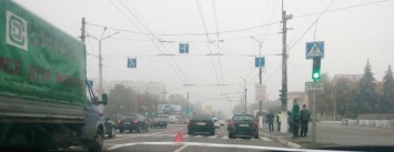 Туманное утро в Кременчуге: столкнулись Сааб и Ланос (ФОТО)