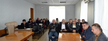 Заседание общественного совета в Доброполье: говорили о субсидиях, пенсионной реформе и незаконной торговле