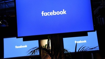 Apple мешает Facebook возрождать издательский бизнес