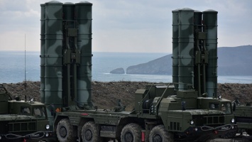 С-400 является ключевым элементом обороны Крыма - депутат Госдумы