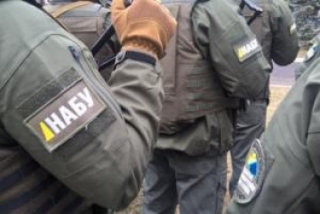 Костюм «спецназа НАБУ» будет пугать украинских чиновников после Хэллоуина