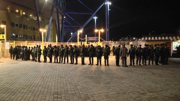 Харьковская полиция изъяла пиротехнику у фанатов из Украины и Нидерландов