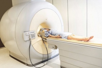 Искусственный интеллект научился выявлять суицидальные наклонности по снимкам МРТ