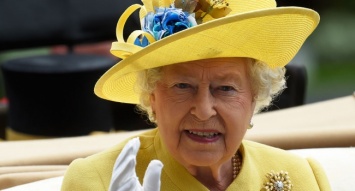 Королева Елизавета держит в офшорах 10 миллионов
