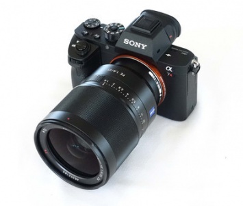 Камера Sony а7R III появится в Украине уже в январе 2018 года