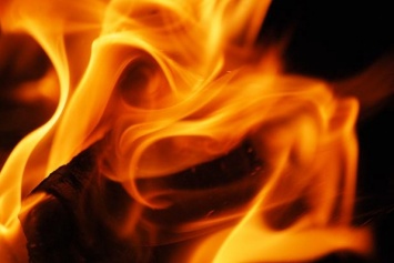 Студент спас из горящего дома на Донетчине пять человек
