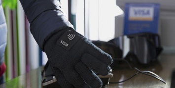 Visa выпустила NFC-перчатки для оплаты покупок