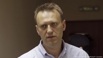 Суд не принял иск Навального к Путину