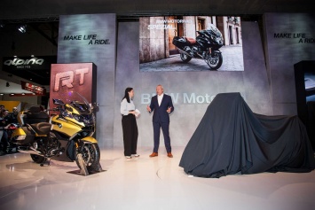 BMW Motorrad на выставке EICMA 2017. Четыре мировые премьеры к началу следующего сезона