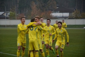 Динамовцы в составе сборной Украины U-18 расписали боевую ничью с Данией