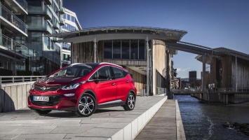 Электрическая 2018 Opel Ampera-e в Европе подорожала в связи с высоким спросом