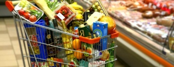 Украинцы готовятся к Новому году: эксперты советую закупить некоторые продукты уже сейчас