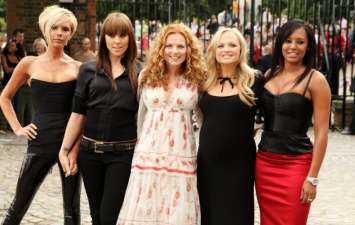 Spice Girls объявили о воссоединении в 2018 году