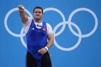 Российский олимпиец отстранен от соревнований из-за допинга
