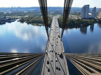 Столичный Московский мост переименуют