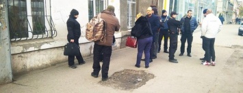 Очевидцы перестрелки в Одессе: Стреляли прямо на остановке бойцы "Айдара" (ФОТО)