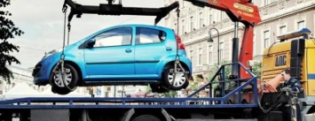 В Украине будут эвакуировать авто при «хамской» парковке