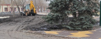 В парке Шелковичном стартовали масштабные работы по реконструкции (фото)