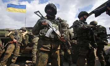 Миллиарды на крови: сколько денег потратят на украинскую армию в 2018