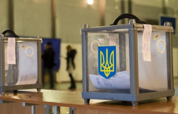 В Украине проходят местные выборы в территориальные общины