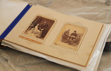 Уникальный альбом с фотографиями царской семьи передан Ливадийскому музею