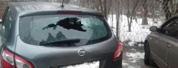В Харькове подорвали машину экс-главному полицейскому
