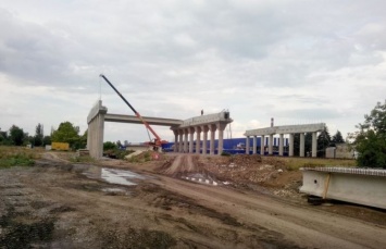 Президент "доручил", Херсонский горсовет не в курсе - продолжится ли строительство мостоперехода ХБК-Таврический?
