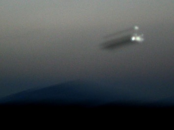 В США над вулканом Йеллоустоун запечатлели мерцающий НЛО (ВИДЕО)
