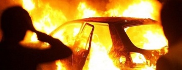 В Киеве на ходу загорелось авто