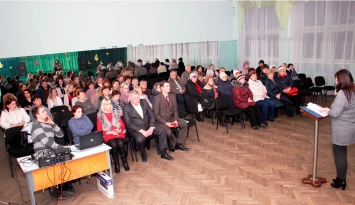 Депутат Херсонского горсовета Ирина Ценкер отчиталась перед избирателями