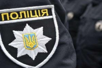 В Киеве бандиты в масках обчистили частный дом, связав хозяев скотчем