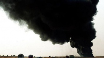 В Ливии горит крупный нефтепровод