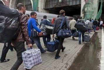 За разрешение работать придется платить и это еще не все: что ждет украинцев в Польше