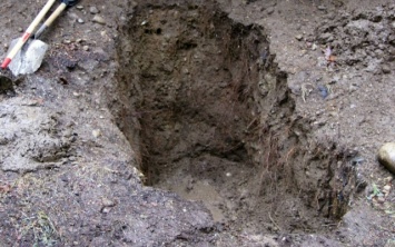 Скелет в огороде откопали сельчане под Херсоном