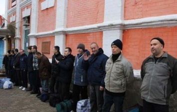 Украина получила от ЛНР 16 заложников