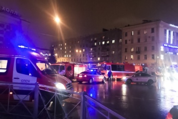 Взрыв в супермаркете: в Петербурге взорвалась бомба с поражающими элементами