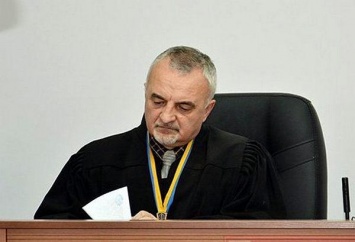 Скандальный судья убийцы Веремии оказался сторонником "русского мира" и Януковича