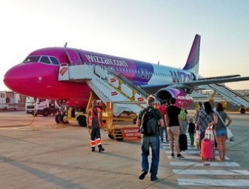 В Wizz Air объяснили перенос даты запуска рейсов Киев-Лиссабон и Киев-Таллинн