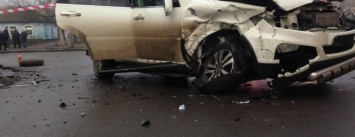 ДТП в Николаеве: столкнулись "Volkswagen" и "SsangYong, - водители в тяжелом состоянии, ФОТО