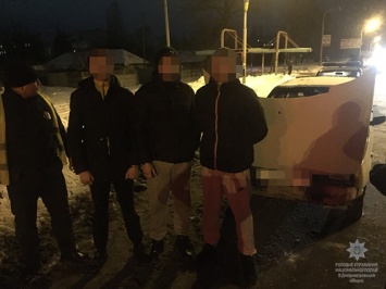 В Павлограде задержали автоугонщиков, которые не смогли завести автомобиль