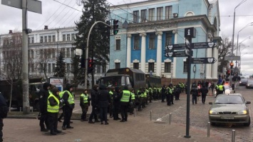 В Киеве перекрыты улицы