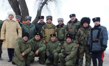 "Повестки в Луганске и казаки в Торезе": что происходит в ОРДЛО